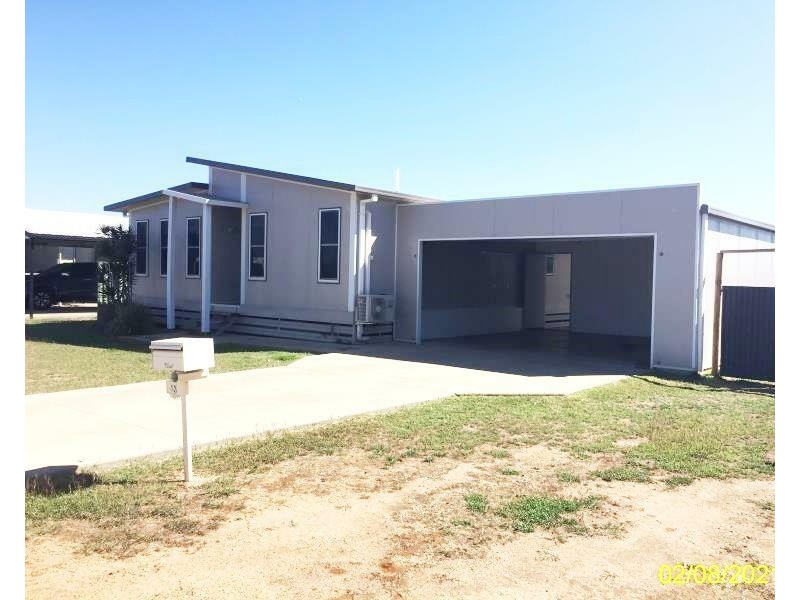 12 Hunter St, Blackwater QLD 4717