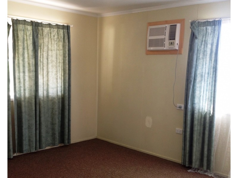 64 Littlefield Street, Blackwater QLD 4717