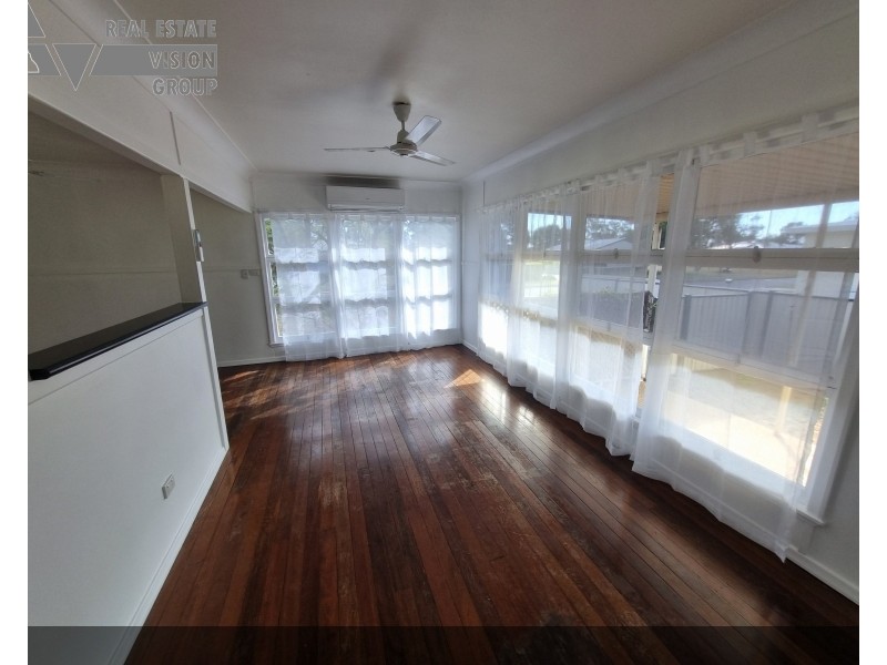 13 Boonery Street, Blackwater QLD 4717