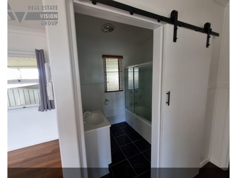 13 Boonery Street, Blackwater QLD 4717