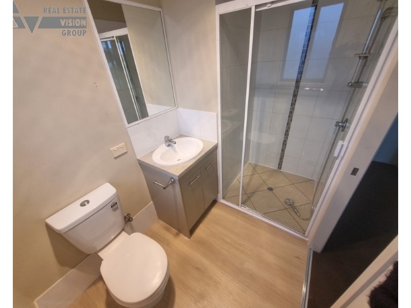 4 North St, Bluff QLD 4702