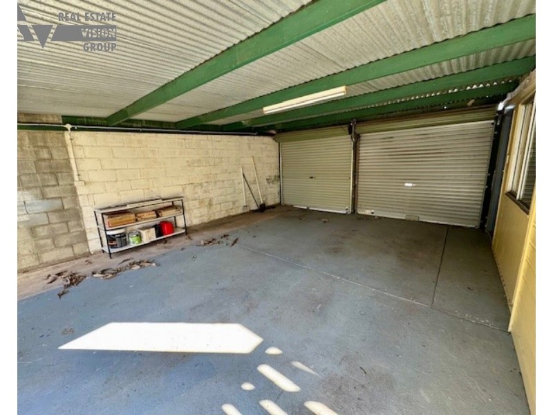 9 Hospital Rd, Emerald QLD 4720