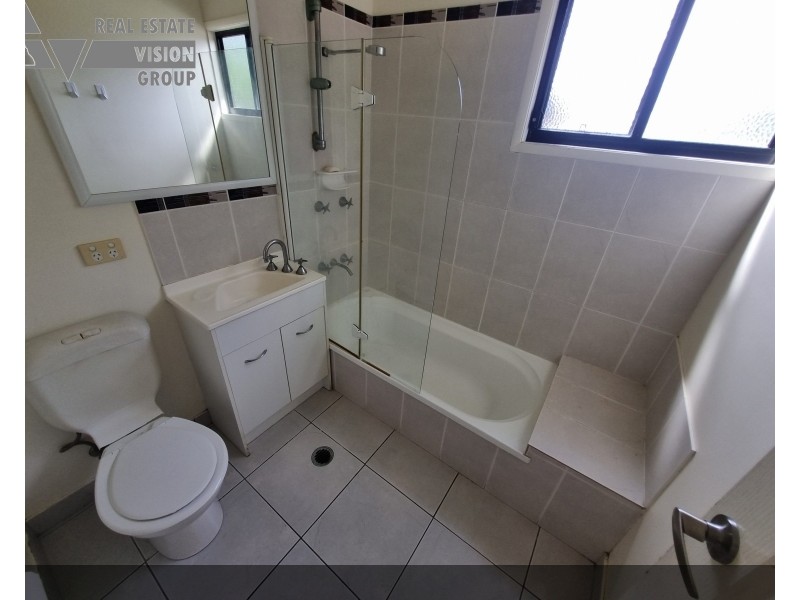 3 Oliffe St, Blackwater QLD 4717