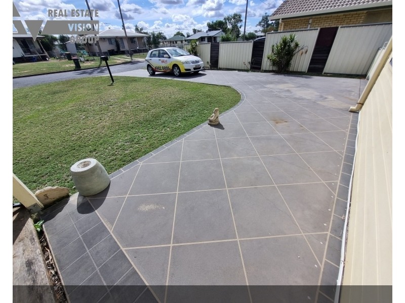 3 Oliffe St, Blackwater QLD 4717