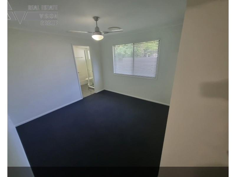 Unit 2/10 Main St, Bluff QLD 4702