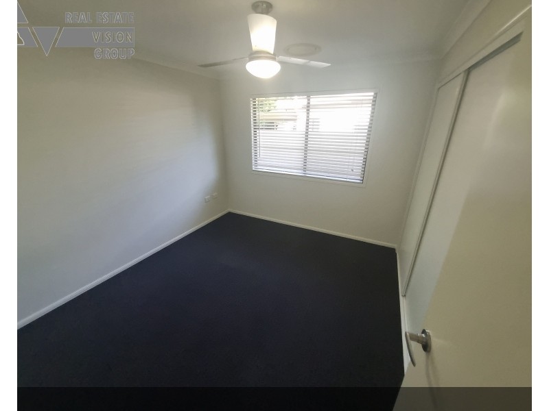 Unit 2/10 Main St, Bluff QLD 4702
