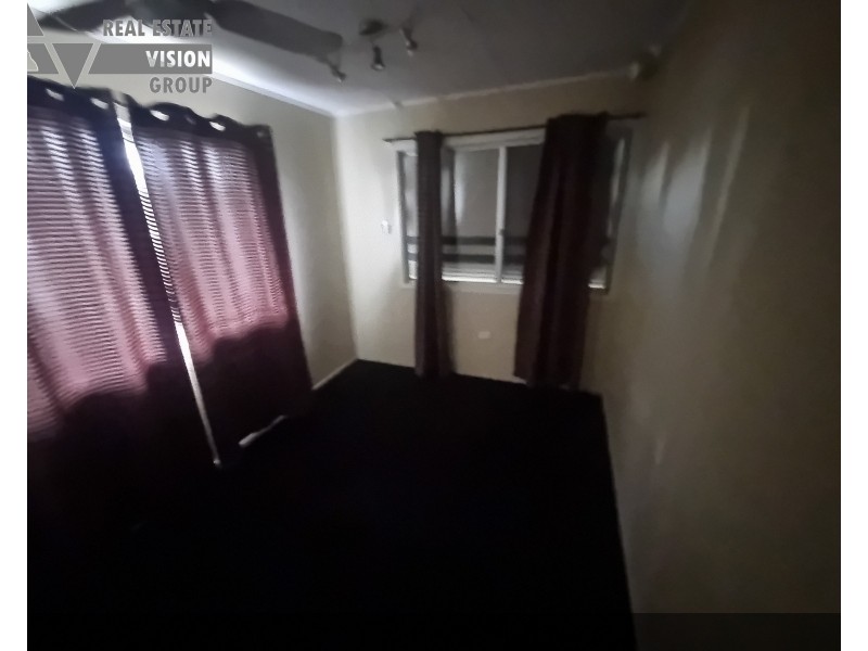 10 Bremner St, Blackwater QLD 4717