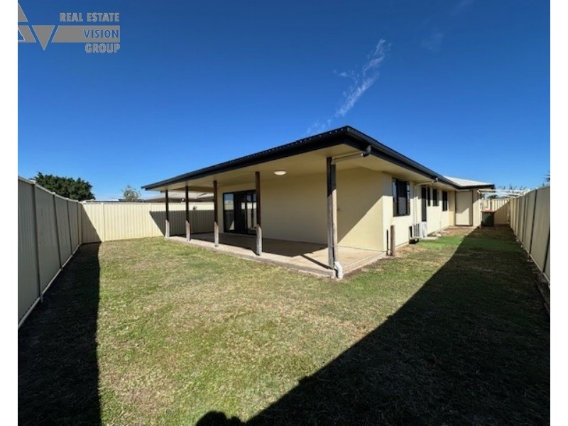 Unit 1/2 Baird St, Emerald QLD 4720