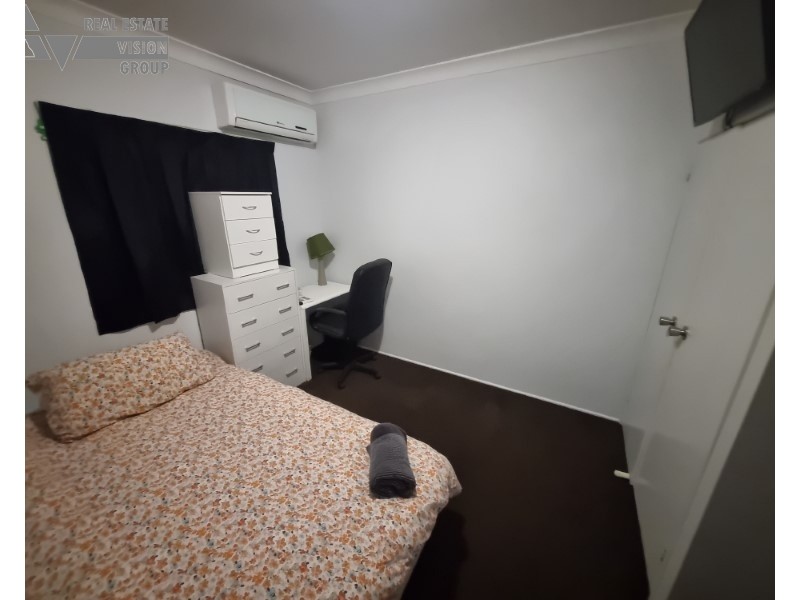 2 Church St, Bluff QLD 4702