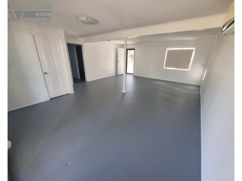 45 Stower St, Blackwater QLD 4717