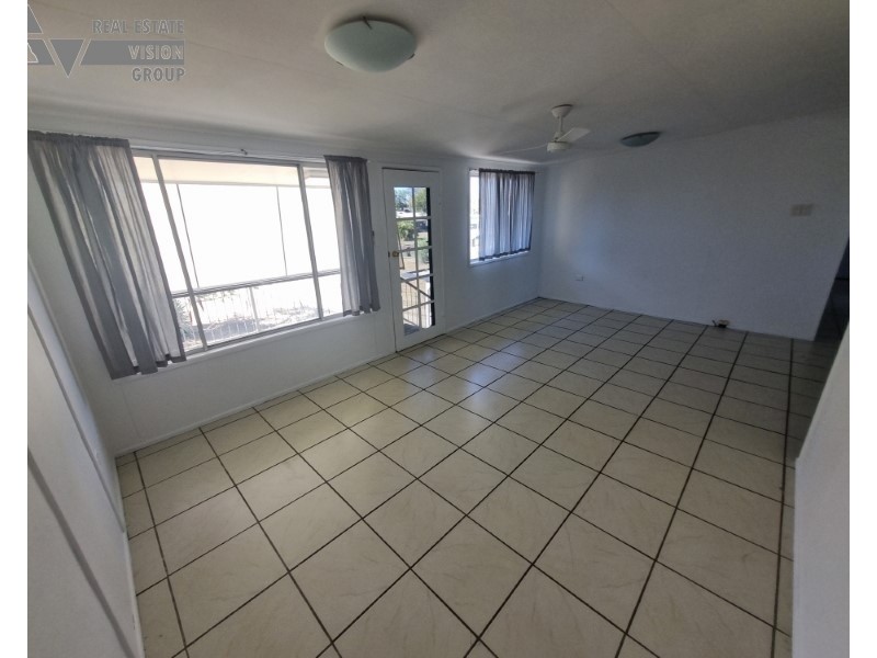 45 Stower St, Blackwater QLD 4717