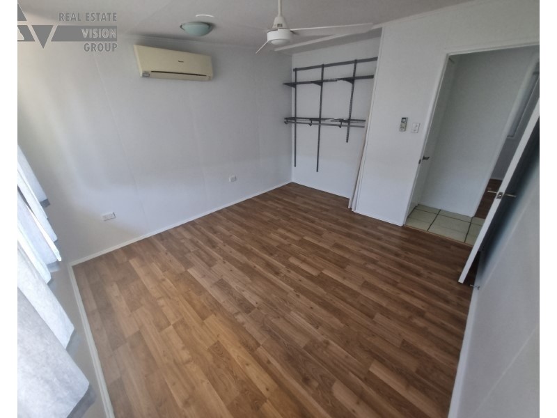 45 Stower St, Blackwater QLD 4717