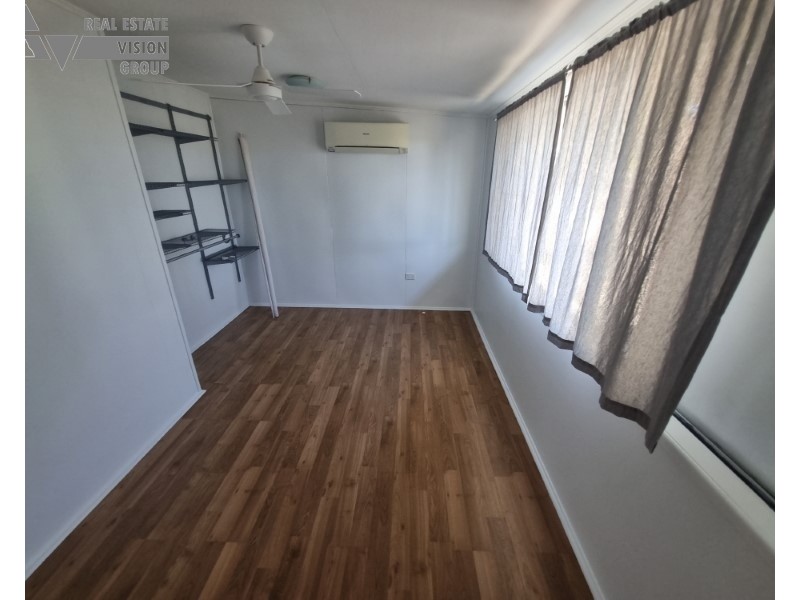 45 Stower St, Blackwater QLD 4717