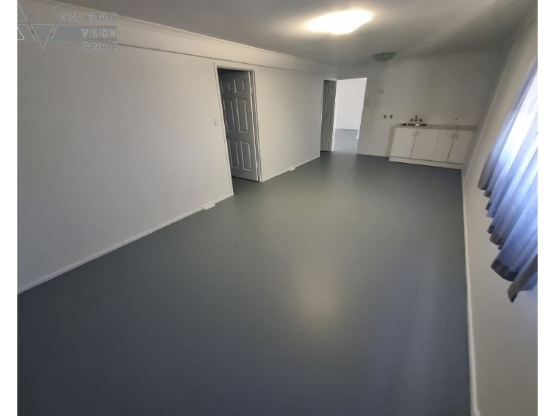 45 Stower St, Blackwater QLD 4717
