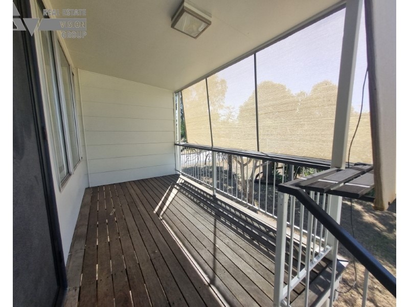 45 Stower St, Blackwater QLD 4717