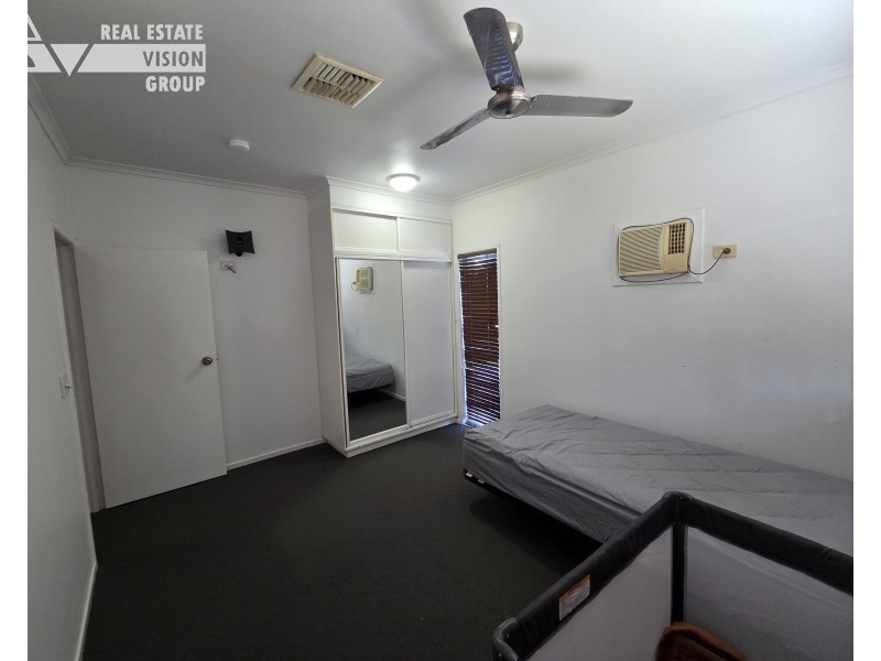 3 Thomas Pl, Emerald QLD 4720