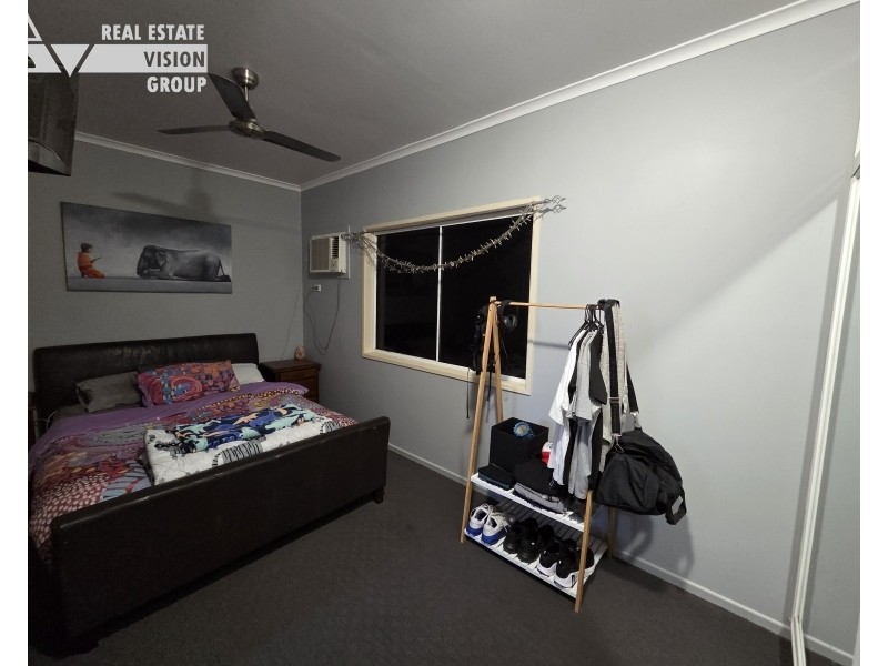 3 Thomas Pl, Emerald QLD 4720