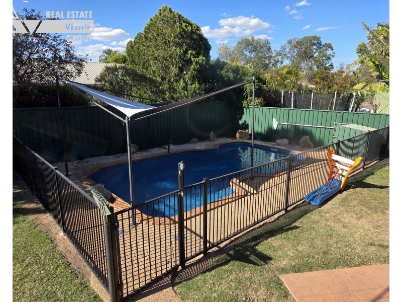 3 Thomas Pl, Emerald QLD 4720