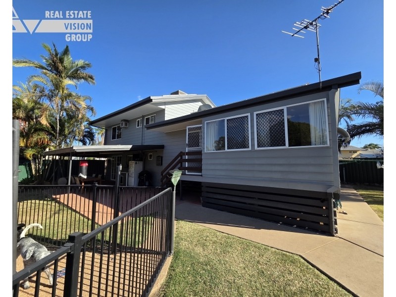 3 Thomas Pl, Emerald QLD 4720