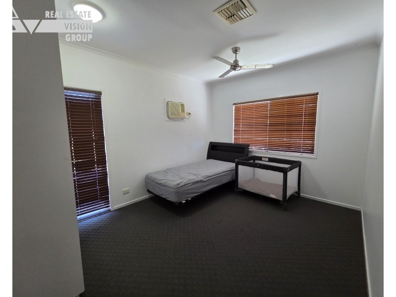 3 Thomas Pl, Emerald QLD 4720