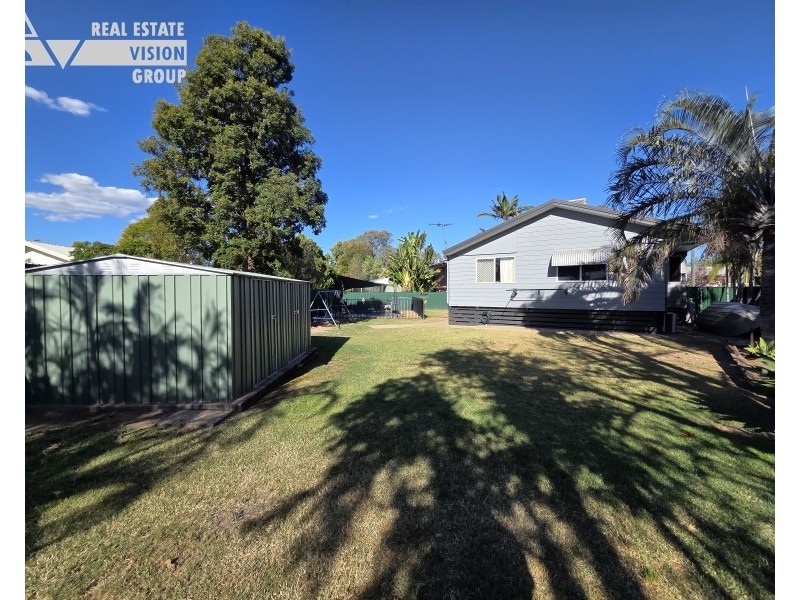 3 Thomas Pl, Emerald QLD 4720