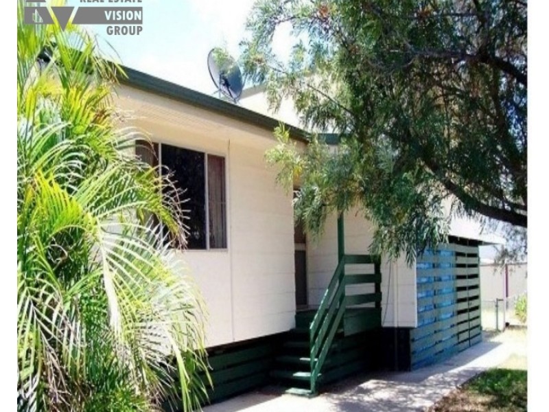 26 Conachan St, Blackwater QLD 4717