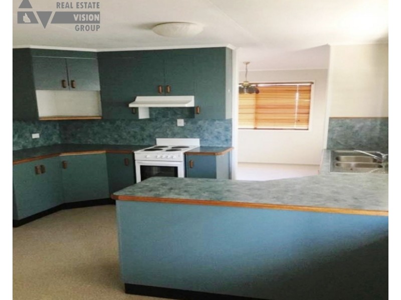 26 Conachan St, Blackwater QLD 4717