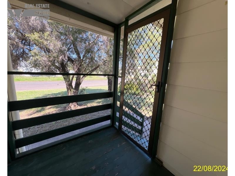 26 Conachan St, Blackwater QLD 4717