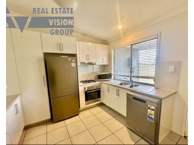 Unit 19/8 Hillcrest St, Emerald QLD 4720