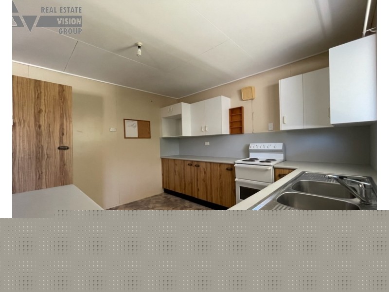 6 Bauman Way, Blackwater QLD 4717