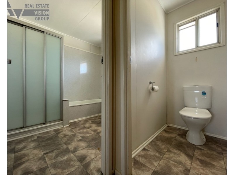 6 Bauman Way, Blackwater QLD 4717