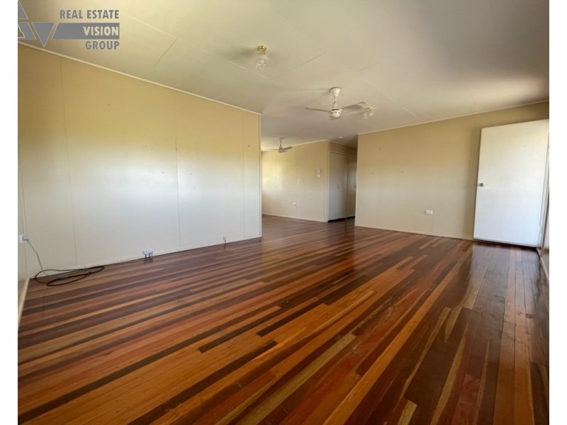 6 Bauman Way, Blackwater QLD 4717