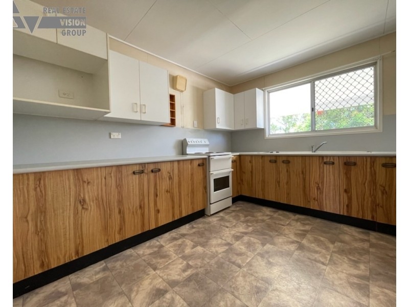 6 Bauman Way, Blackwater QLD 4717