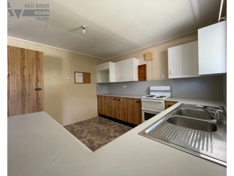 6 Bauman Way, Blackwater QLD 4717