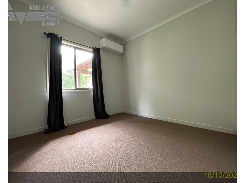27 Walsh Ave, Blackwater QLD 4717