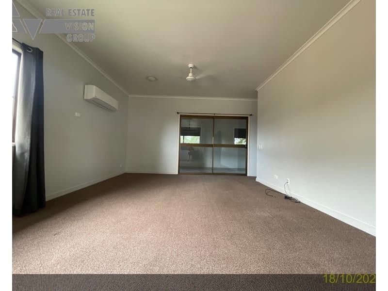 27 Walsh Ave, Blackwater QLD 4717