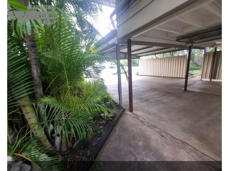 67 Arthur St, Blackwater QLD 4717