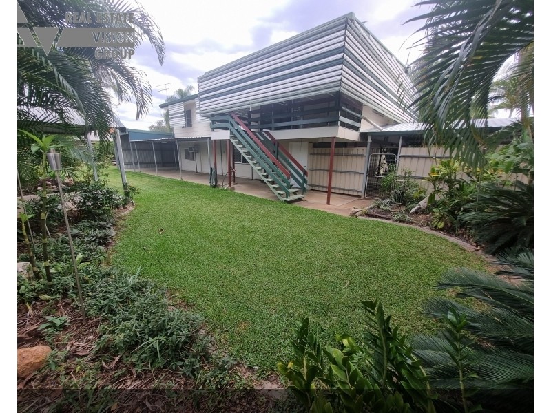 67 Arthur St, Blackwater QLD 4717