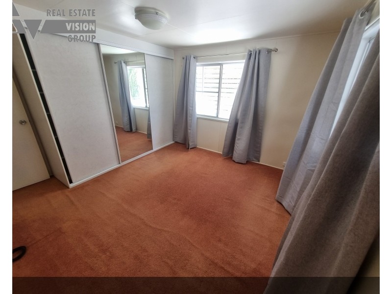 67 Arthur St, Blackwater QLD 4717