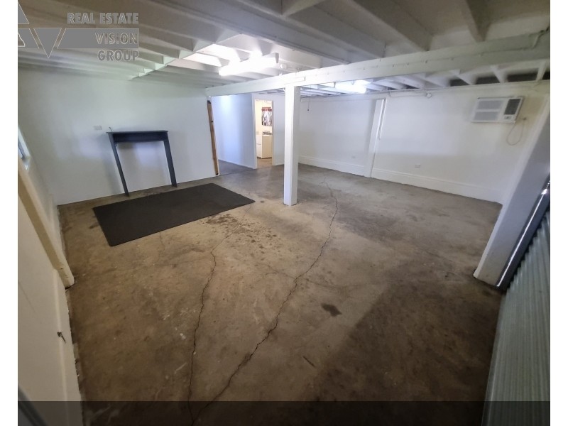 67 Arthur St, Blackwater QLD 4717