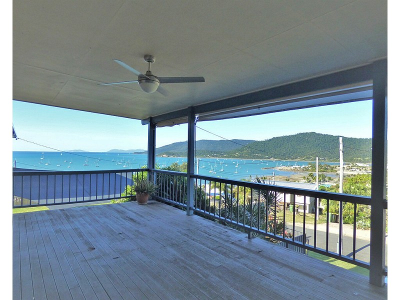 6 Simmons St, Airlie Beach QLD 4802
