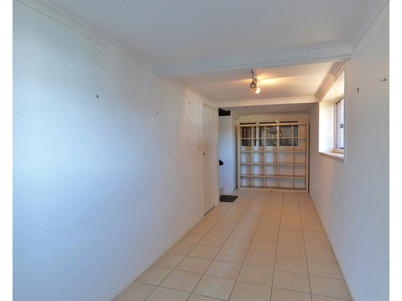 6 Simmons St, Airlie Beach QLD 4802