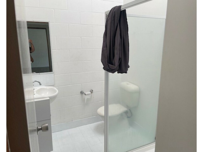 Unit 4/4 Border Dr, Cannonvale QLD 4802