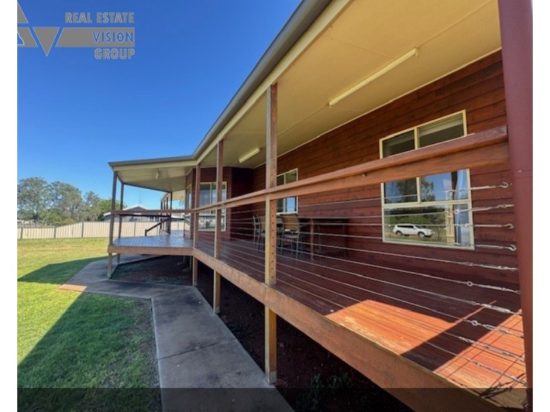 43 Shakespeare St, Comet QLD 4702