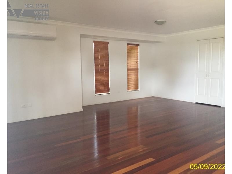 16 Pandanus St, Blackwater QLD 4717