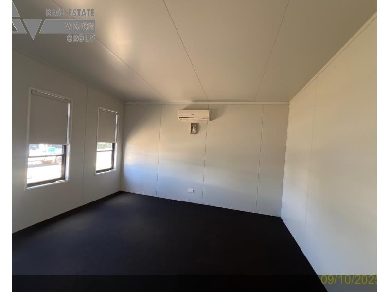 8 Deacon Drive, Blackwater QLD 4717