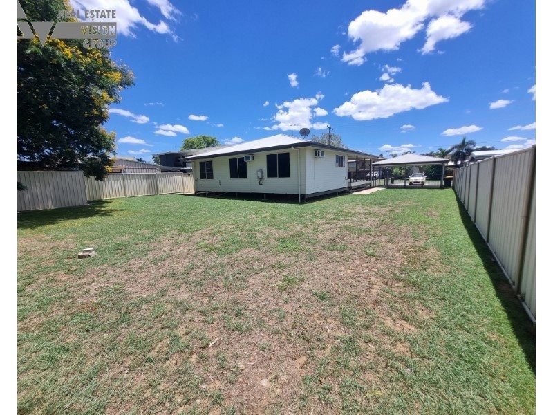 33 Bremner St, Blackwater QLD 4717