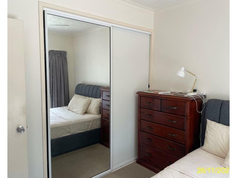 4b/10 Island Drive, Cannonvale QLD 4802