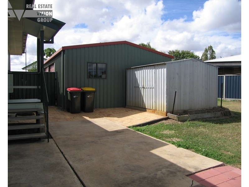 3 Mulga St, Blackwater QLD 4717