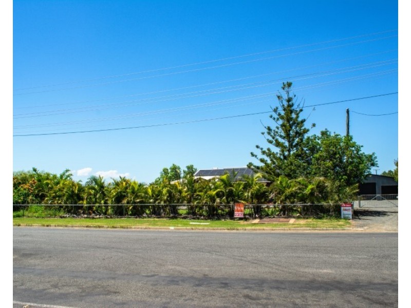 33 Acacia St, Blackwater QLD 4717